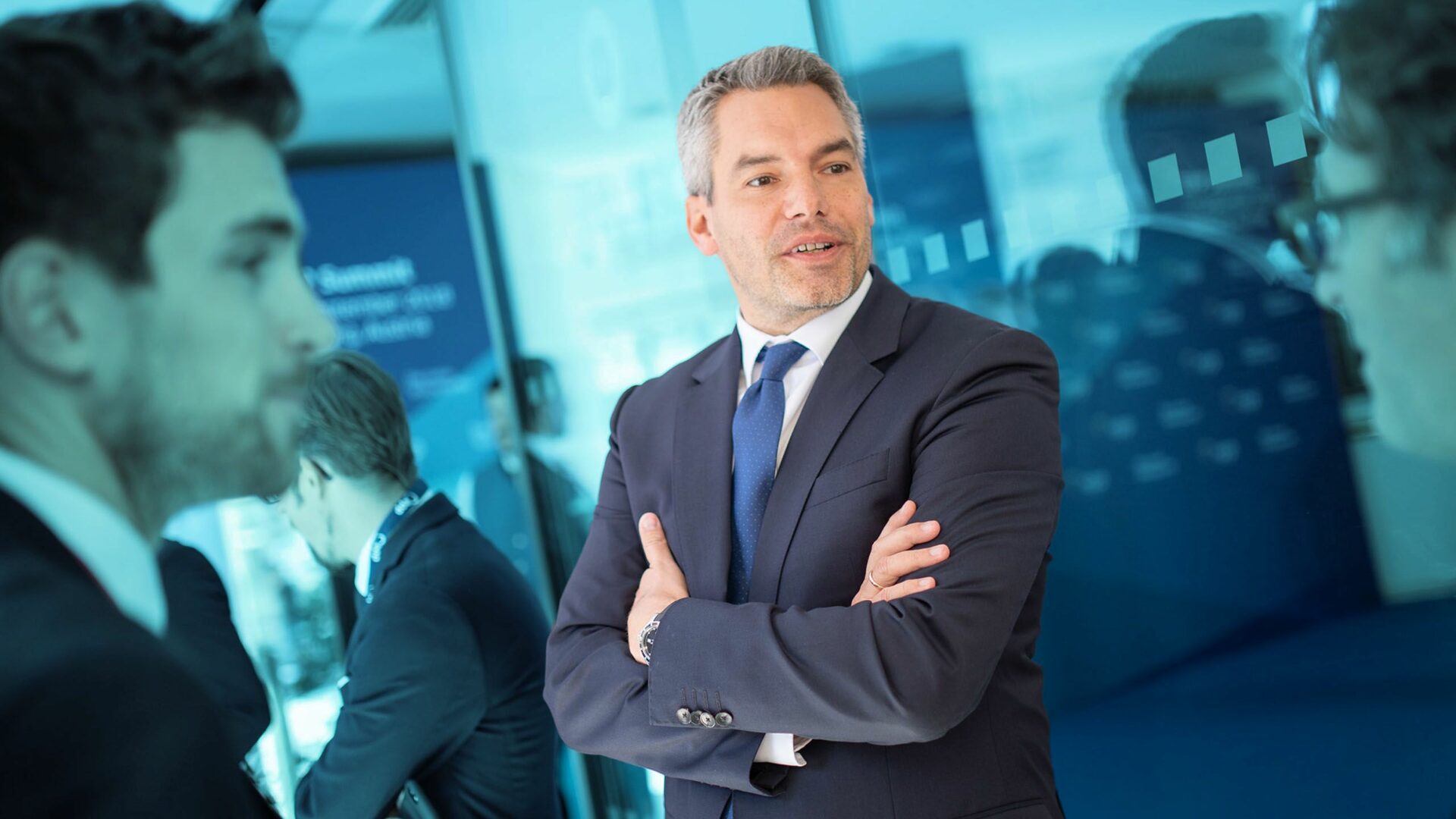 Wer ist Alexander Schallenberg? (ÖVP) | floo.Magazin