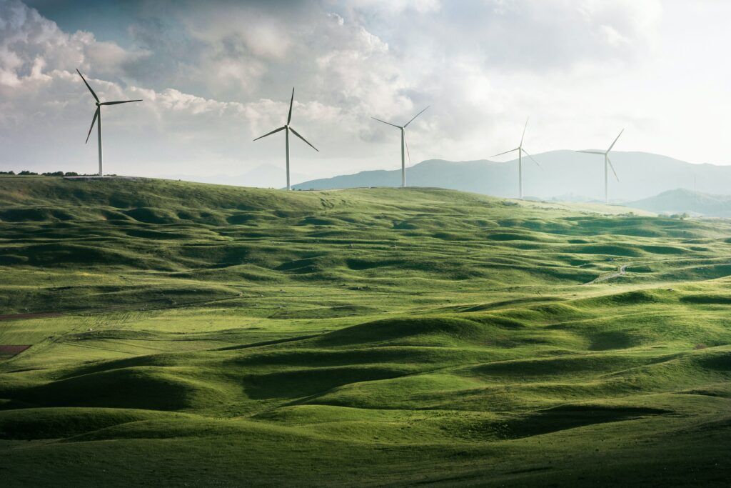 Windpark // Erneuerbare Energie - Atomkraft - Atomenergie 