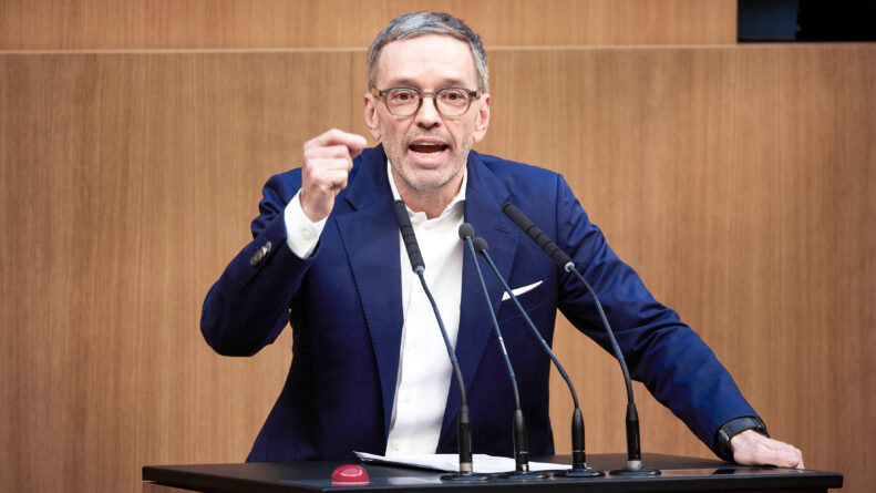 Herbert Kickl im Nationalrat - FPÖ & Pressefreiheit