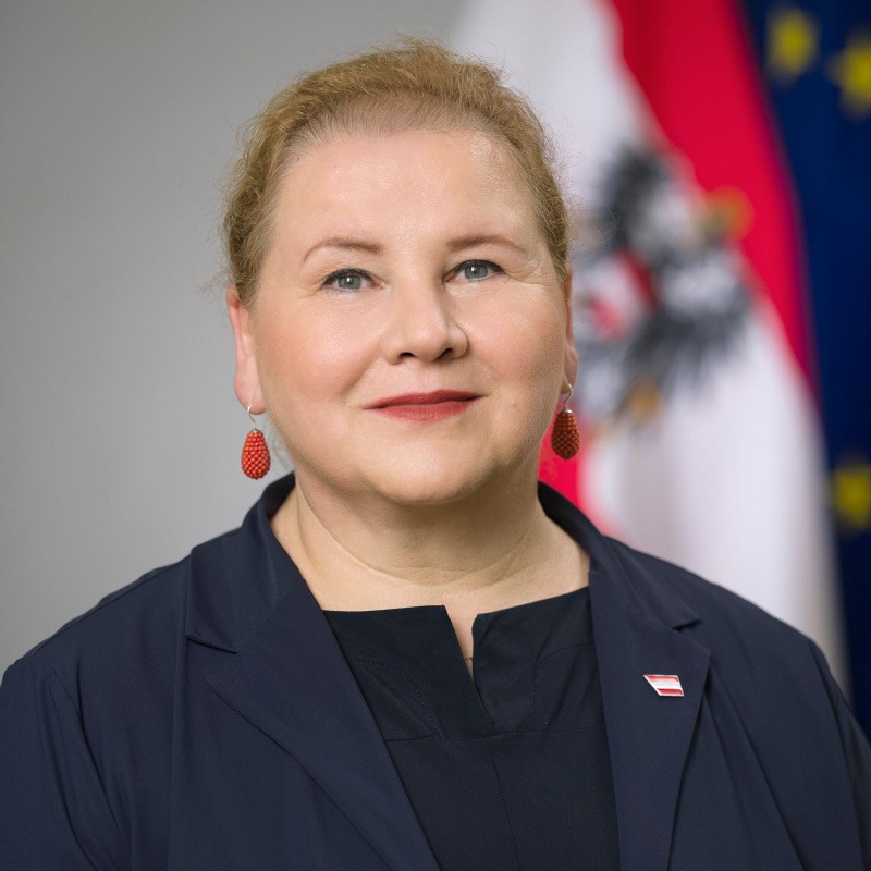 Korinna Schumann // floomagazin