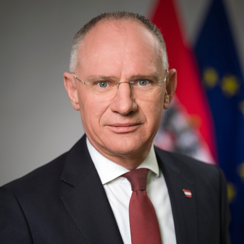 Gerhard Karner // floomagazin