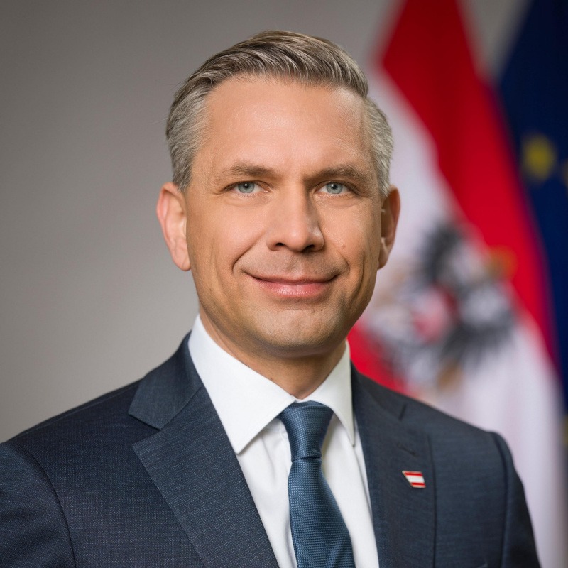 Wolfgang Hattmannsdorfer // floomagazin